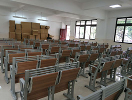 Shenzhen Baoan Vocational and Technical School Classroom image