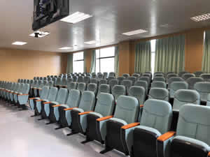 Huadu Poly Second Elementary School Desks and Chairs image