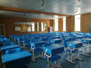 Student desks and chairs for the 54th Middle School in Nanning image